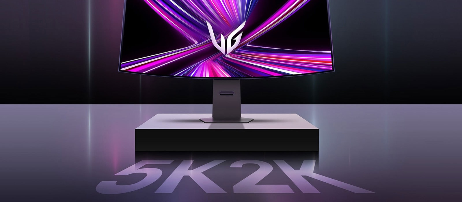 Slika prednje strane UltraGear™ OLED 45GX950A gejmerskog monitora.